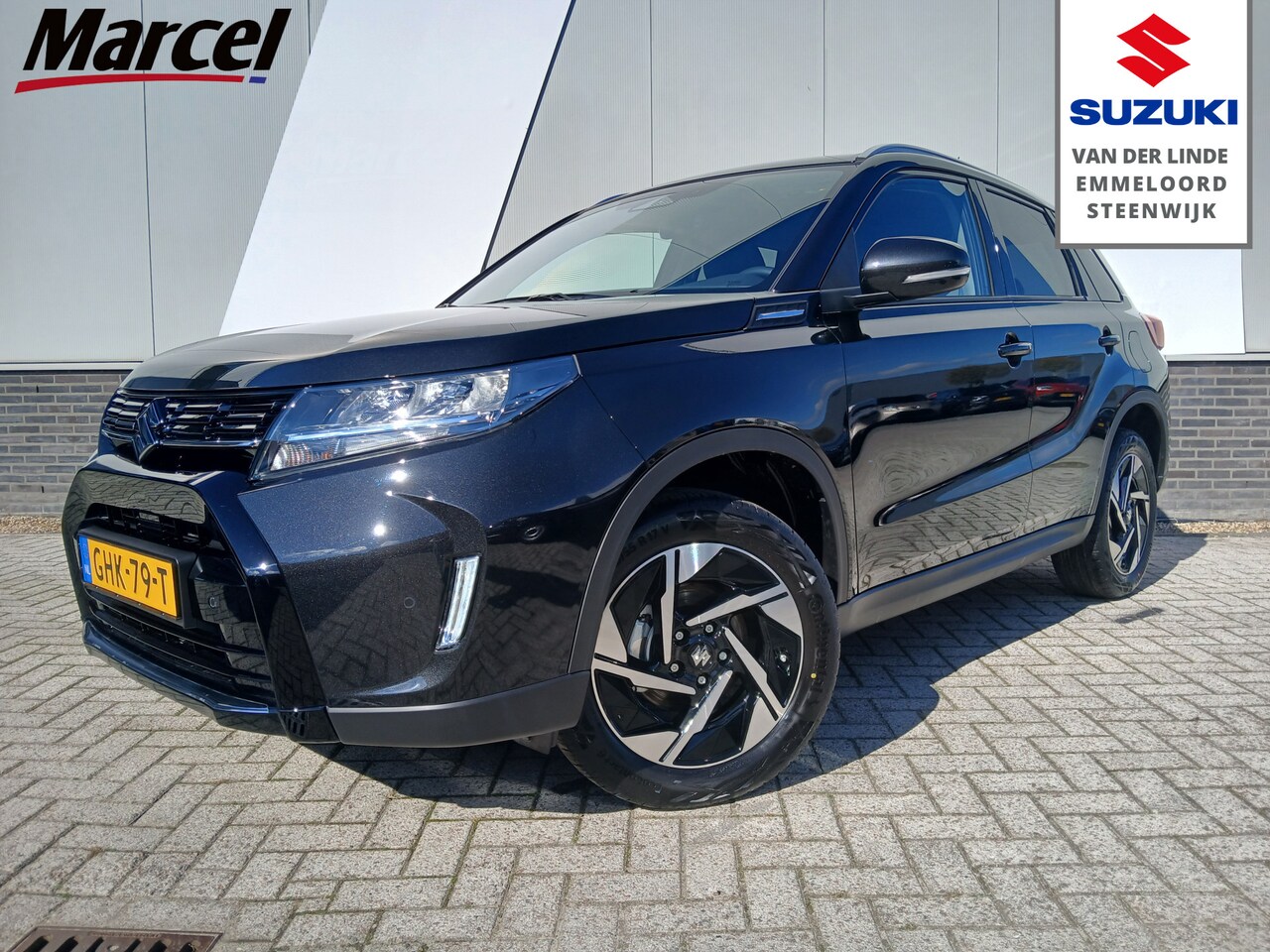 Suzuki Vitara - 1.5 Hybrid Style | MY 2024 | BSM dode hoek | Navi | PDC v+a | - AutoWereld.nl