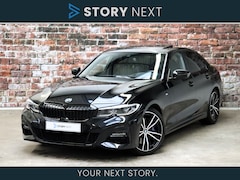 BMW 3-serie - Sedan 330i High Executive M Sport Pakket Automaat / Schuif-/kanteldak / Laserlicht / Live