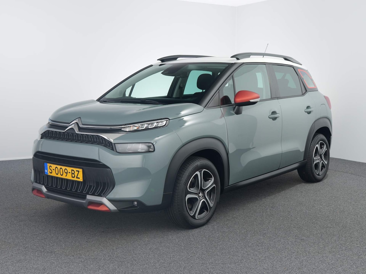 Citroën C3 Aircross - C3 Aircross PureTech 110 S&S Feel | Achteruitrijcamera | Cruise | Airco| - AutoWereld.nl