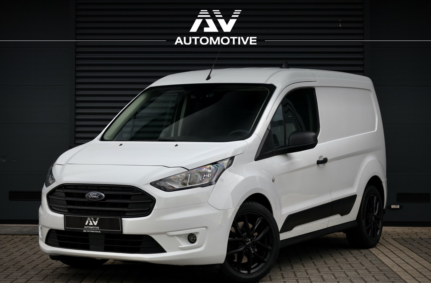 Ford Transit Connect - 1.5 EcoBlue | Camera | Navigatie | CarPlay | Cruise control | 3-Zitter | Stoelverwarming | - AutoWereld.nl