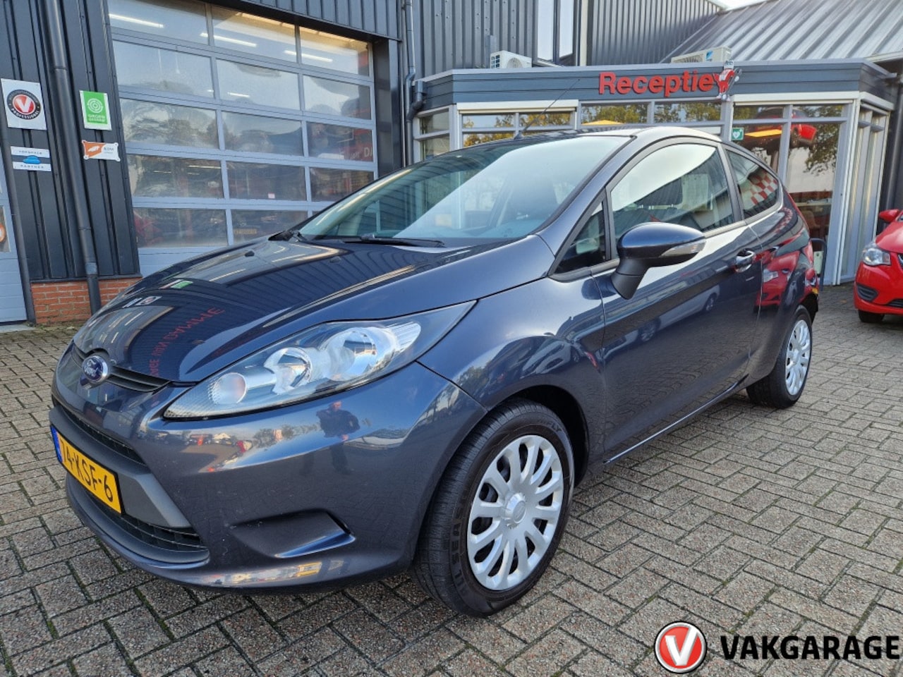 Ford Fiesta - 1.25 Limited/trekhaak - AutoWereld.nl