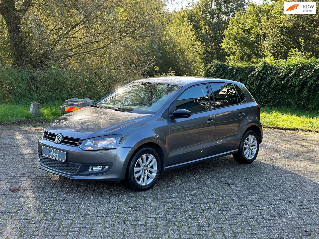 Volkswagen Polo - 1.2 High Line TREKHAAK I PDC I CRUISE I NWE APK I NETTE AUTO - AutoWereld.nl