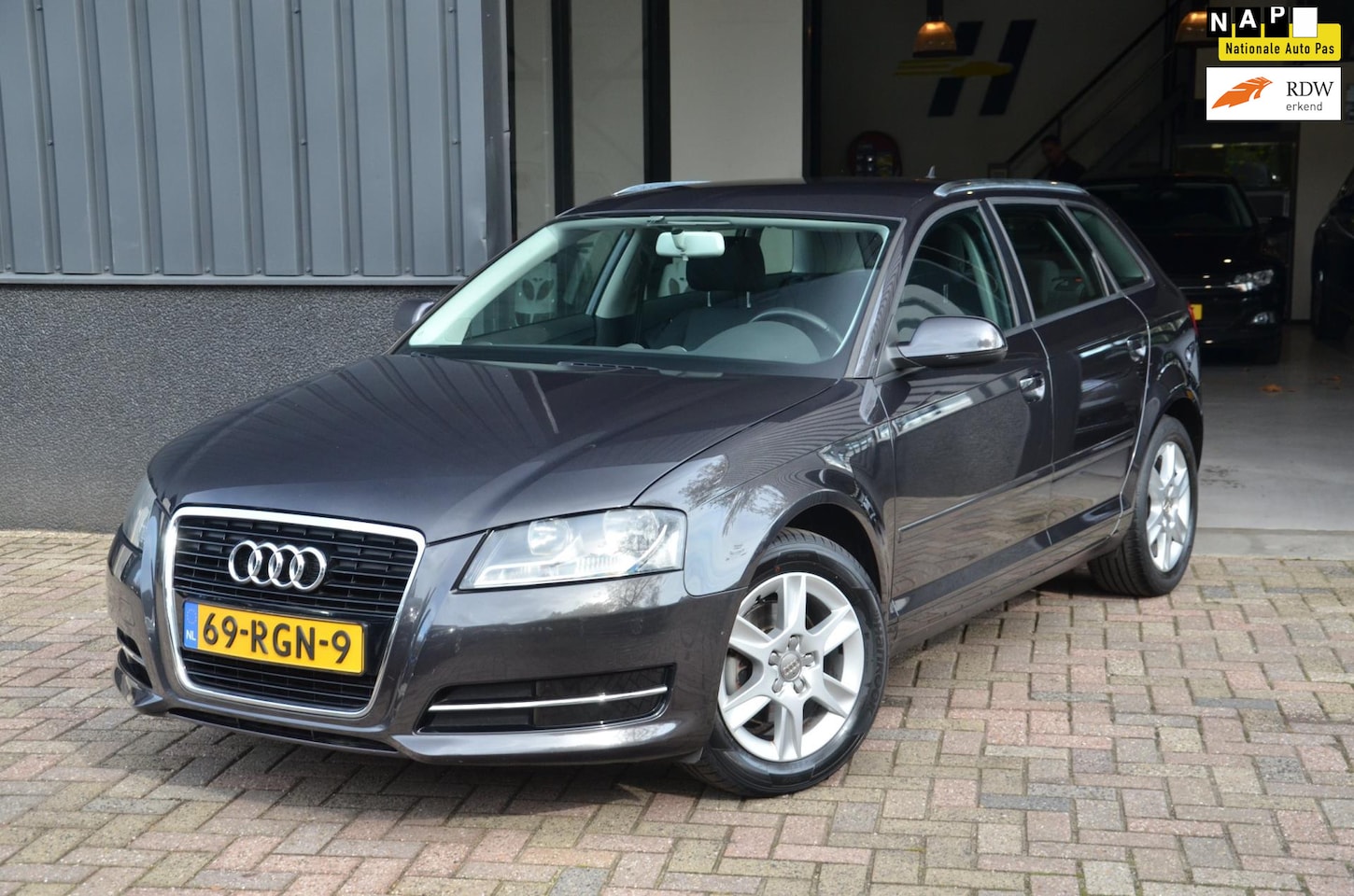 Audi A3 Sportback - 1.4 TFSI Pro Line DSG LM-velgen|NL-Auto|Cruise Control - AutoWereld.nl