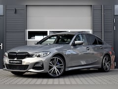 BMW 3-serie - 330e High Executive M Sport | Schuif/Kanteldak | Elek. Stoelen met Geheugen | 19'' Velgen