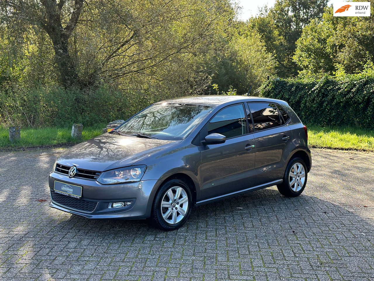 Volkswagen Polo - 1.2 TSI High Line 90PK I 4 CILINDER I 1E EIGENAARI NWE APK - AutoWereld.nl