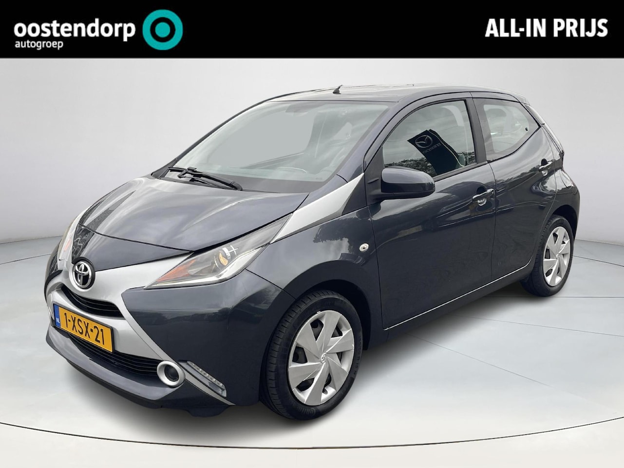 Toyota Aygo - 1.0 VVT-i x-play | Airco | Achteruitrijcamera - AutoWereld.nl