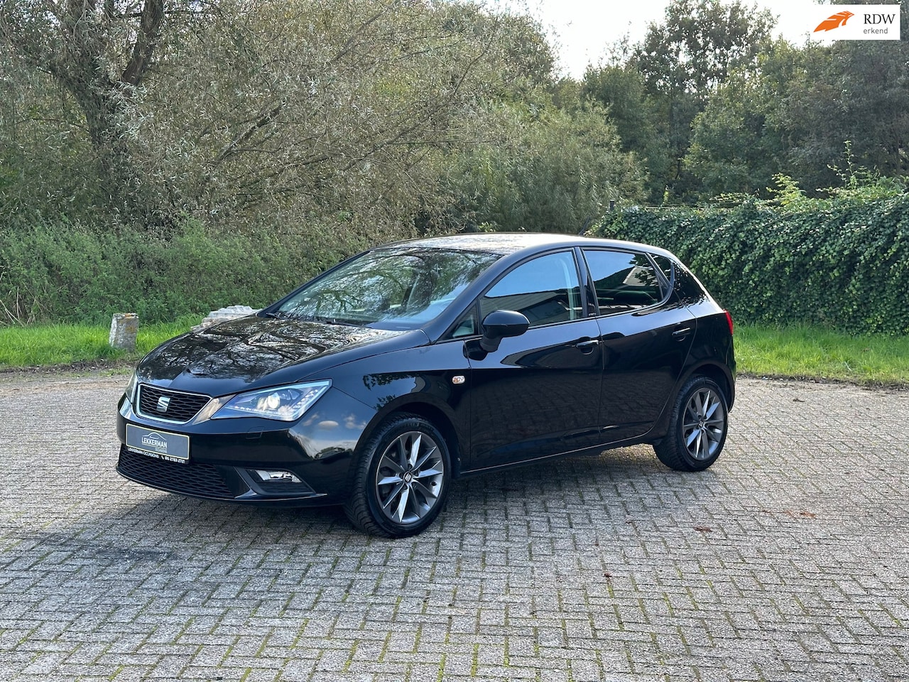 Seat Ibiza - 1.2 TSI FR itech LED I LEER I NAVI I CLIMA I CRUISE I 1E EIG - AutoWereld.nl