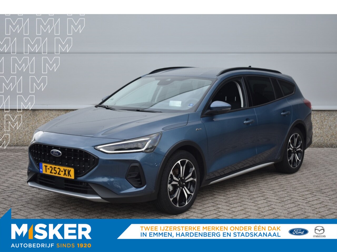 Ford Focus Wagon - 1.0 EB Hybrid Active X DRIVERPACK! WINTERPACK! 18INCH! - AutoWereld.nl