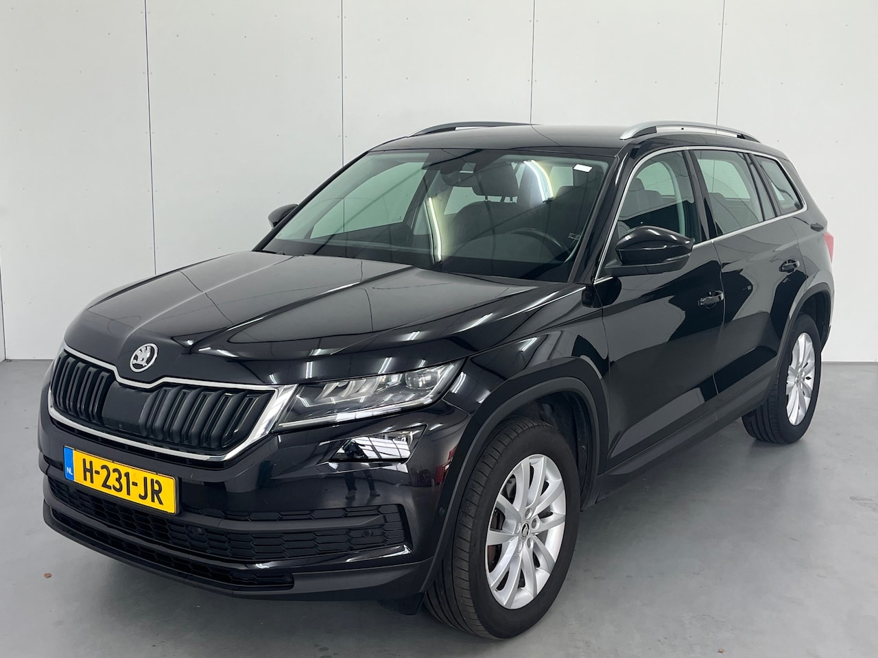 Skoda Kodiaq - 2.0 TDI Business Edition Plus 7p. / Automaat / 360° Camera / Stoelverwarming - AutoWereld.nl