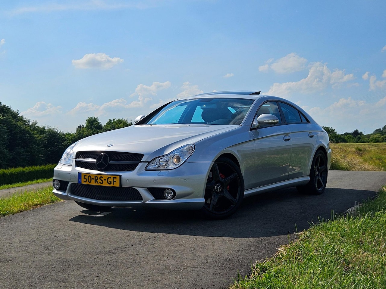 Mercedes-Benz CLS-klasse - 500 AMG-Pakket | NL Auto | Schuifdak | - AutoWereld.nl