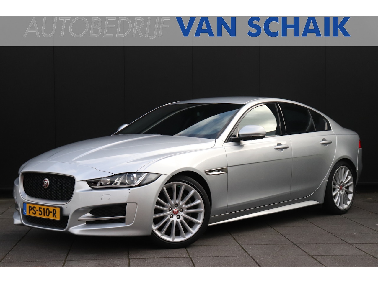 Jaguar XE - 2.0 D 164 PK Portfolio | R SPORT | LEDER | MERIDIAN | CAMERA | NAVI | - AutoWereld.nl