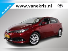 Toyota Auris - 1.8 Hybrid Volcano Edition, Pano-dak, Trekhaak , Navi, DAB radio, NL Auto