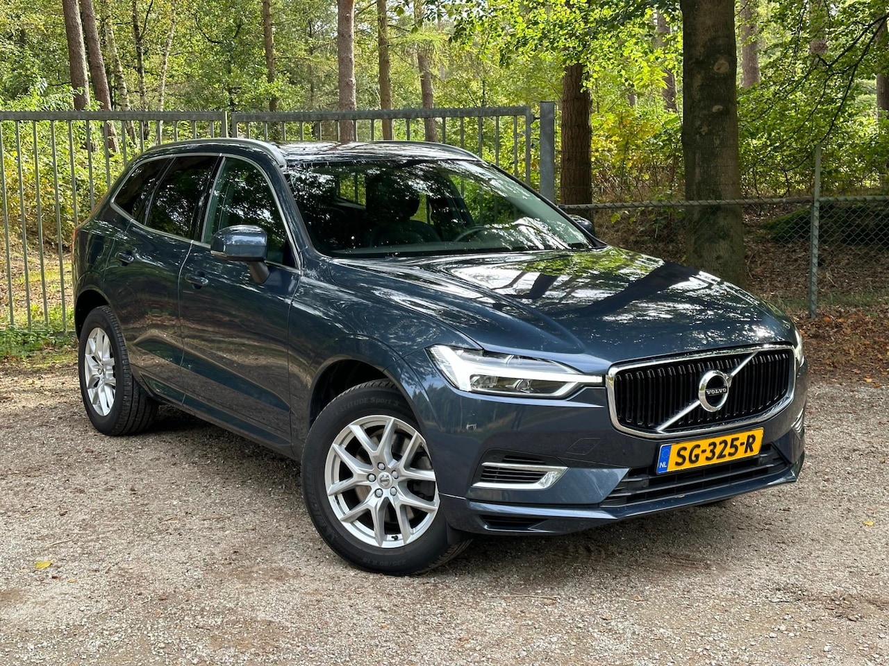 Volvo XC60 - 2.0 T8 Twin Engine AWD Momentum 2.0 T8 Twin Engine AWD Momentum - AutoWereld.nl