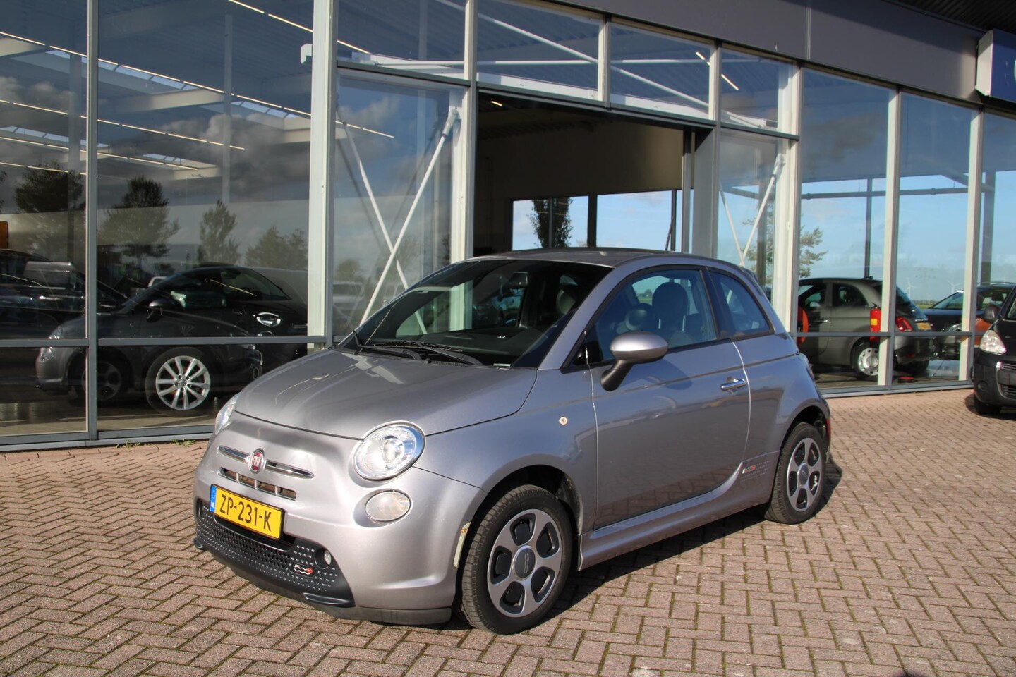 Fiat 500e - 24kwh Airco Leer na subsidie E7900 - AutoWereld.nl