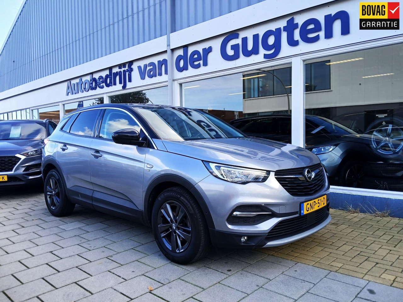 Opel Grandland X - 1.2 Turbo Business Edition / 49.000 Km / Stuurverwarming / - AutoWereld.nl