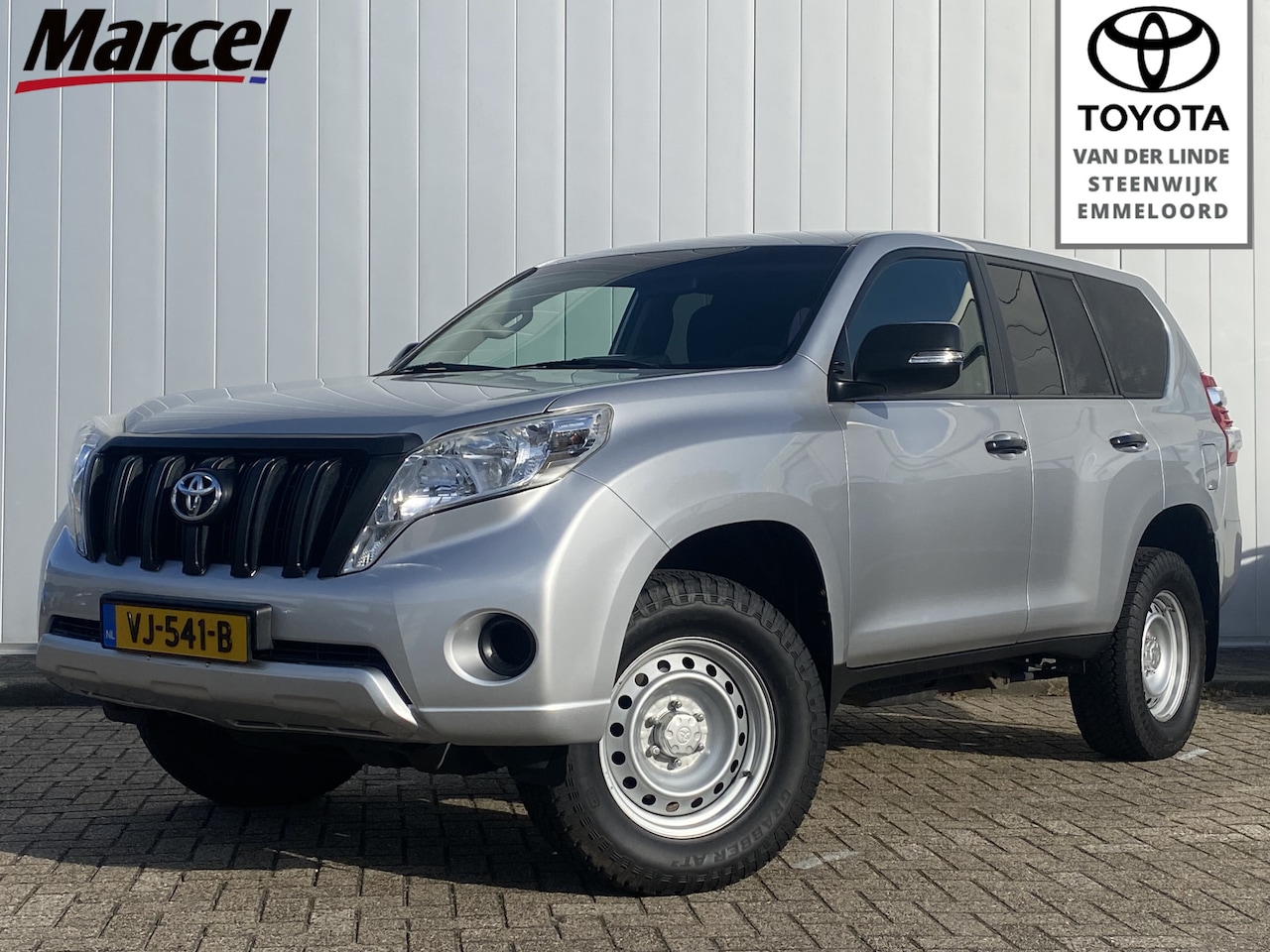 Toyota Land Cruiser - 3.0 D-4D-F LX High Roof Window Van Automaat NL Auto EX BTW PDC - AutoWereld.nl