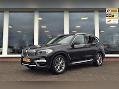 BMW X3 - XDrive 20i High Executive - Navi - Leder - PDC