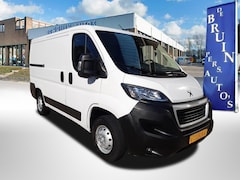 Peugeot Boxer - 2.2 BlueHDi 140Pk L1/H1 Premium Airco Navi Cruise control