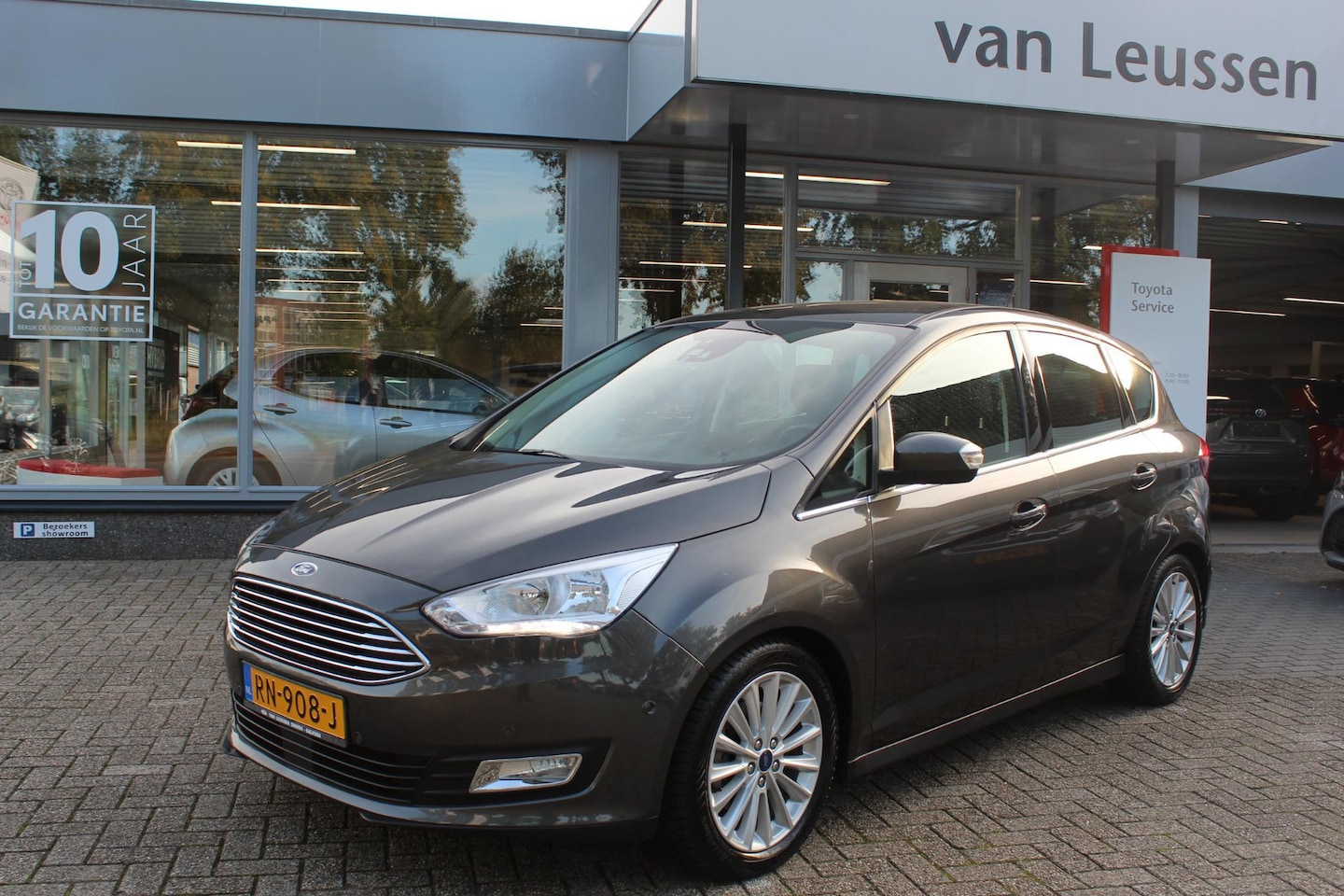 Ford C-Max - 1.5 TITANIUM AD-CRUISE KEYLESS BLIND SPOT APPLE/ANDROID NAVI CLIMA CAMERA ELEKTRISCH UITKL - AutoWereld.nl