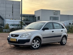 Kia Rio - 1.4 X-pect/RIJDT HEERLIJK