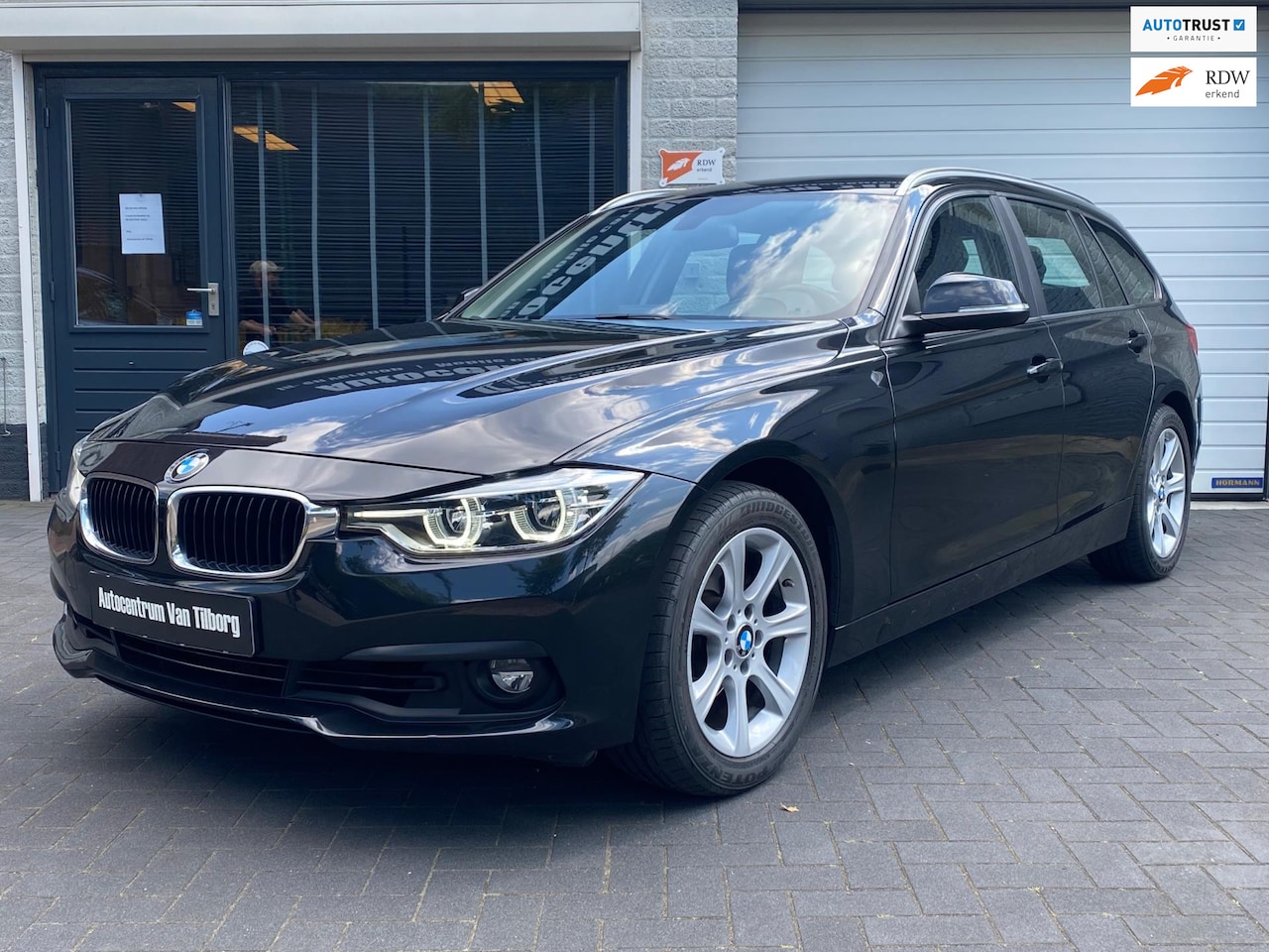 BMW 3-serie Touring - 320i High Executive/Navi/63DKM/Top! - AutoWereld.nl