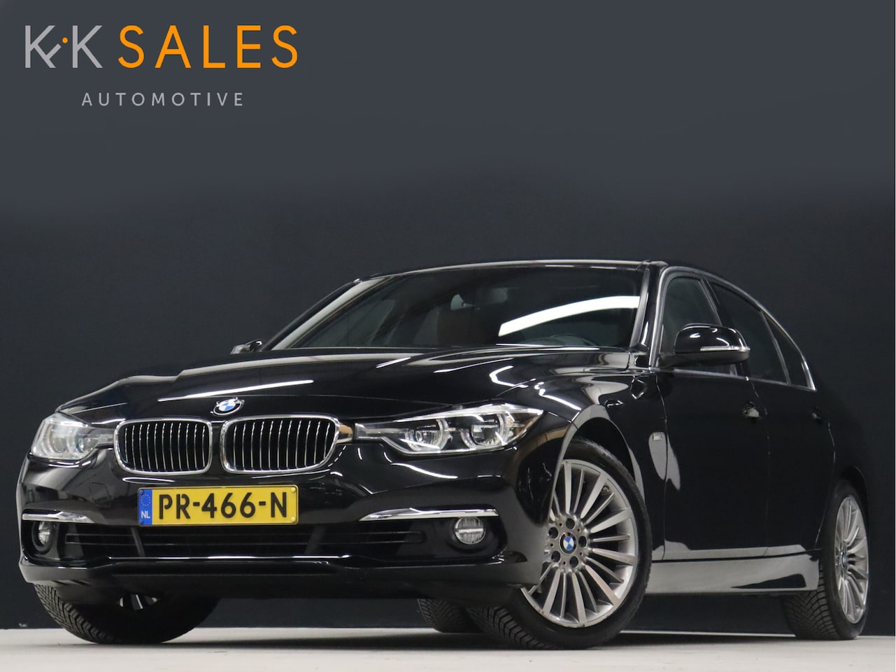 BMW 3-serie - 320i High Executive Luxury Line [DIGITAL DASHBOARD, GROOT NAVIGATIE, VOL LEDER, LED, STOEL - AutoWereld.nl