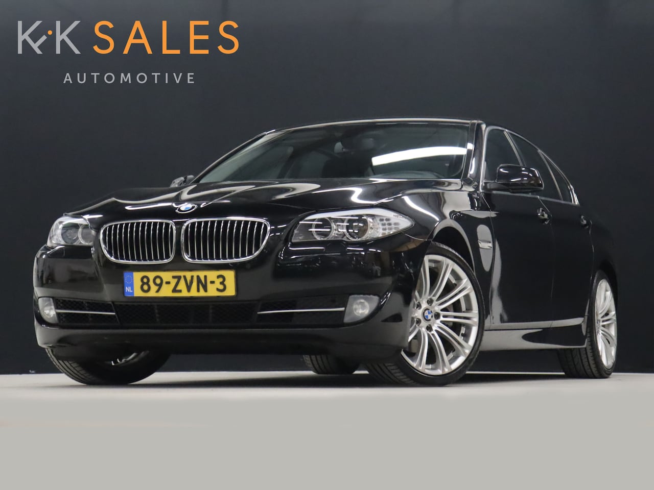 BMW 5-serie - 520i High Executive + [GROOT NAVIGATIE, VOL LEDER, STOELVERWARMING, PDC, CRUISE CONTROL, C - AutoWereld.nl