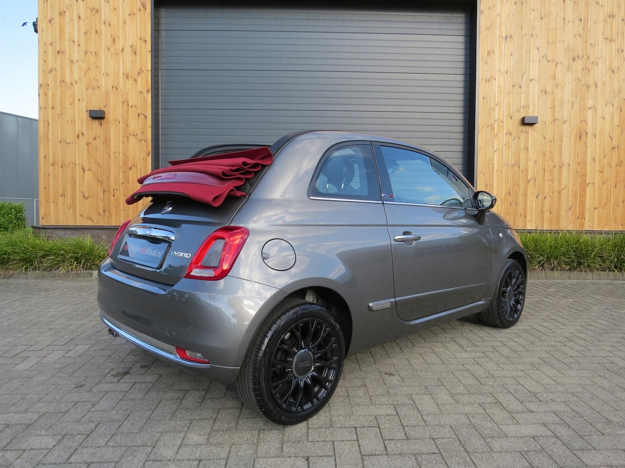 Fiat 500 C - 1.0 Hybrid Star *Big Navi *Carplay *Nieuwste model - AutoWereld.nl