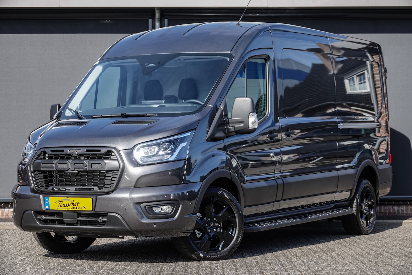 Ford Transit - L3H2 | 2.0Tdci 165Pk A8 Aut. | 350 | Raptor Edition | 2x Schuifdeur | Nieuw Model | Magnet - AutoWereld.nl