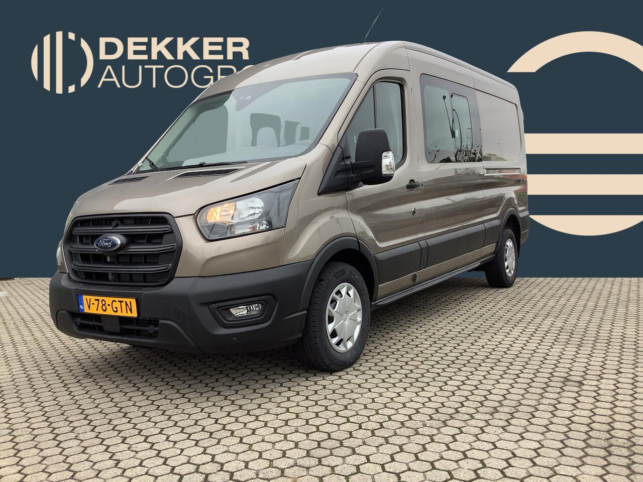 Ford Transit - 350 2.0 TDCI L3H2 DC Trend Dubbele Cabine Trekhaak - AutoWereld.nl