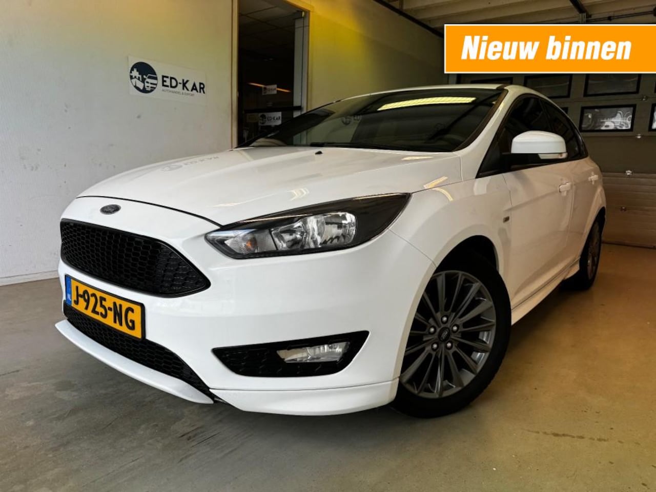 Ford Focus - 1.0 ST Titanium CLIMA NAVI N TURBO NAP APK 10-2025 - AutoWereld.nl