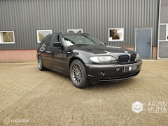 BMW 3-serie Touring - 330d Lees tekst