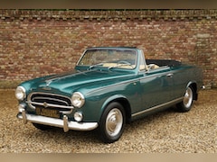 Peugeot 403 - Convertible In pristine and restored condition, New delivered in Sweden, Well known from t