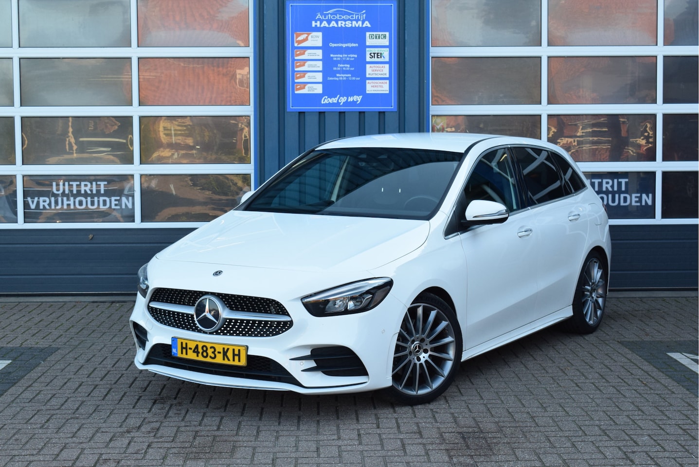 Mercedes-Benz B-klasse - AMG Pakket 220 Launch Edition Premium Automaat - AutoWereld.nl