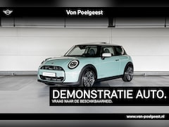 MINI Cooper - 3-deurs 1.5 Cooper C John Cooper Works | Pakket M | Dak en spiegelkappen in wit