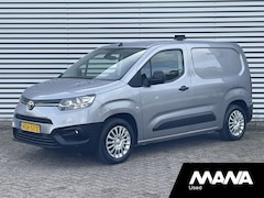 Toyota ProAce City - 1.5 D-4D Professional Airco Navigatie Cruise Multifunctioneel stuurwiel Trekhaak Car-Play