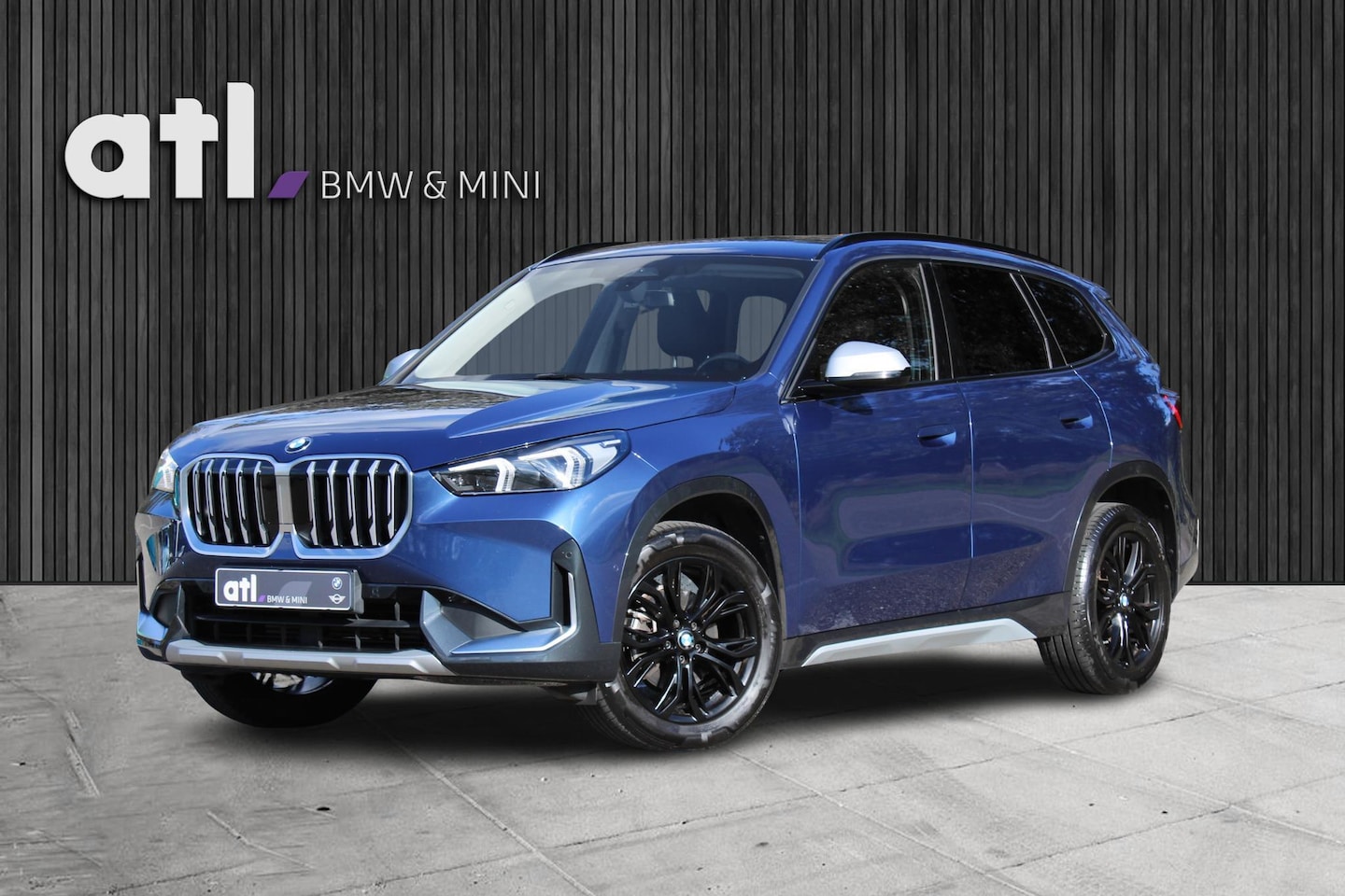 BMW X1 - sDrive18i Elektrische Trekhaak, Memory stoelen, Stuurwielverwarming, Wide Screen, DAB, Dri - AutoWereld.nl