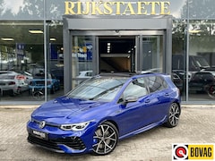 Volkswagen Golf - 2.0 TSI R 4MOTION|PANO|H&K|HEAD-UP|AKRAPOVIC