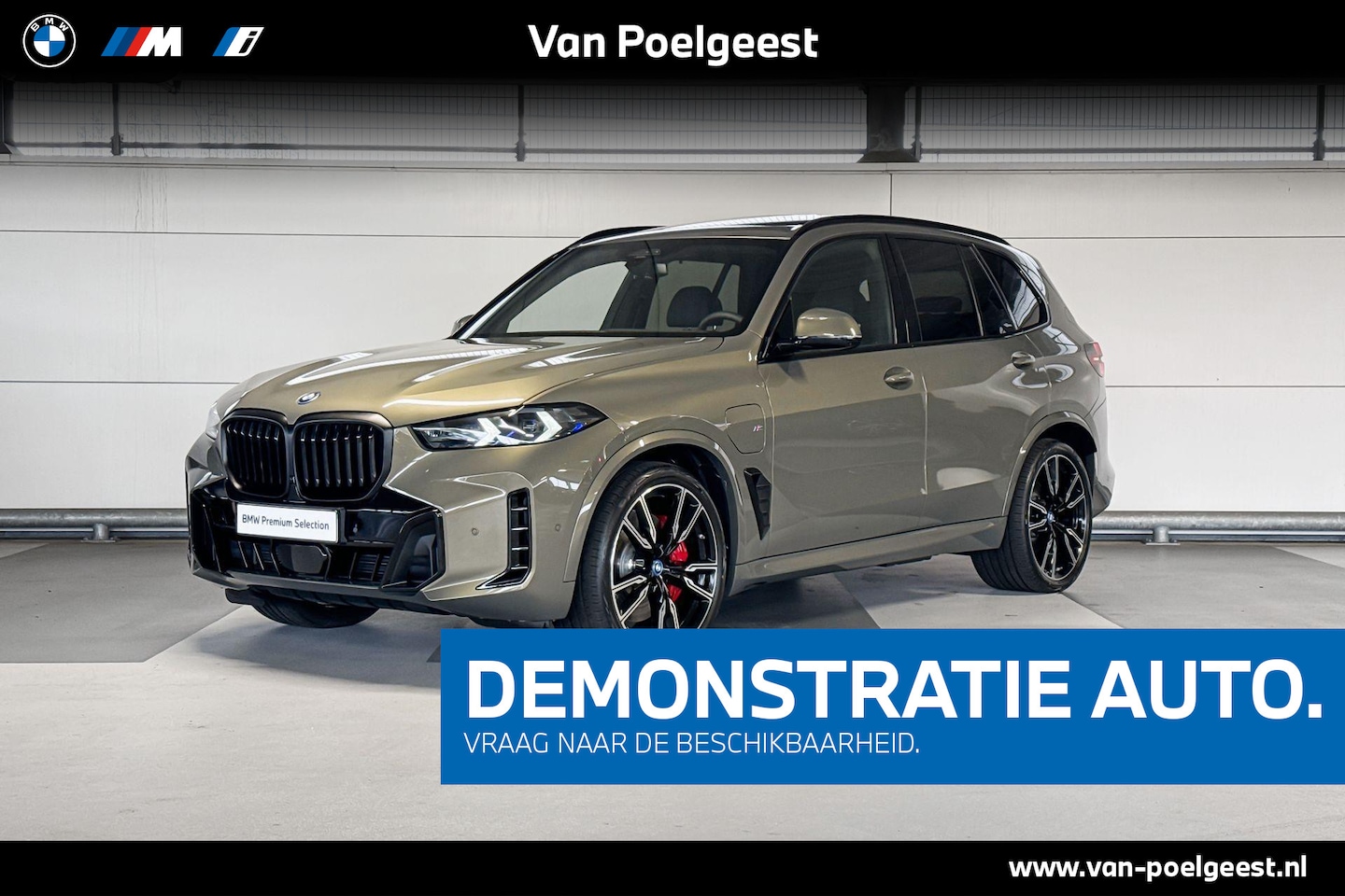 BMW X5 - xDrive50e | Trekhaak met elektrisch wegklapbare kogel | BMW Iconic Glow nierengrille - AutoWereld.nl