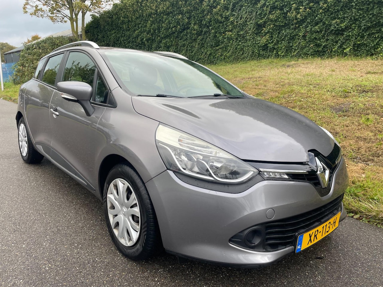 Renault Clio Estate - 1.5 dCi ECO Authentique - Navi - Airco - AutoWereld.nl