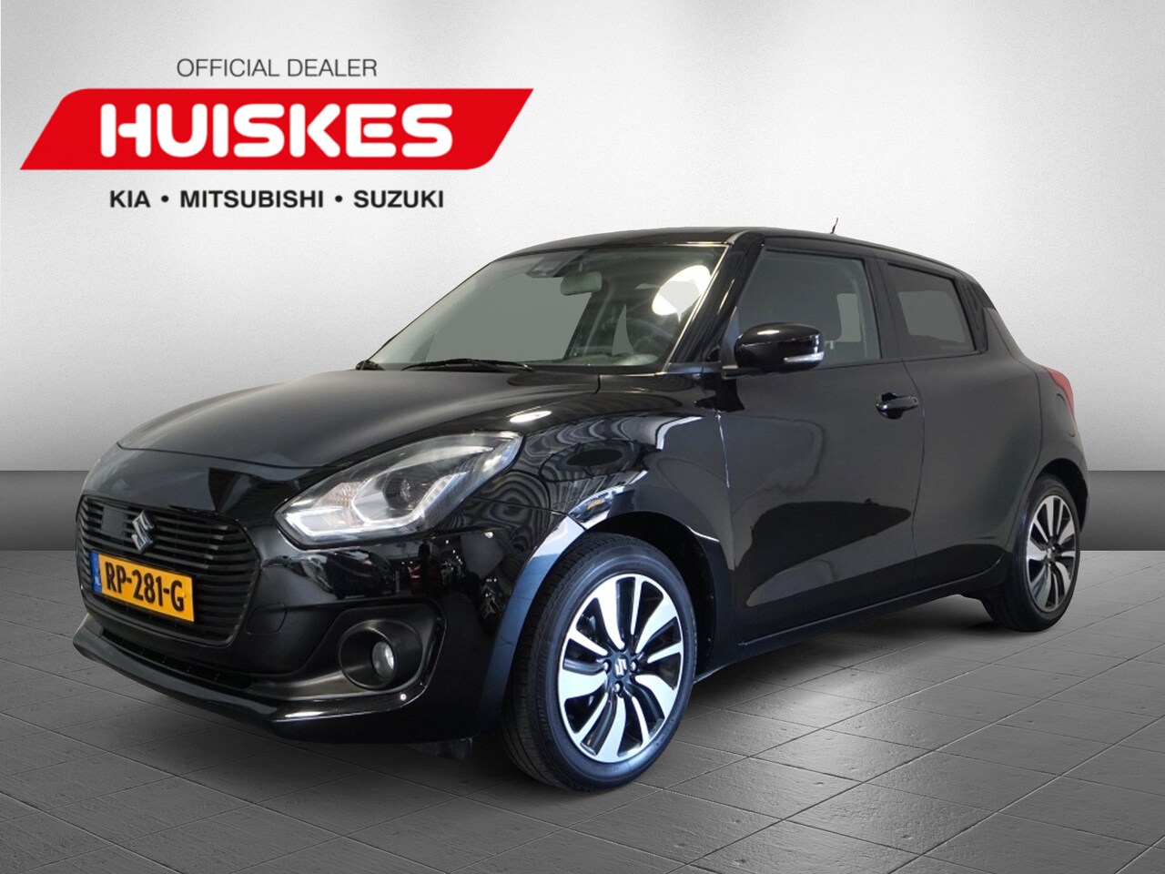 Suzuki Swift - 1.2 Stijl Smart Hybrid | Trekhaak afneembaar - AutoWereld.nl