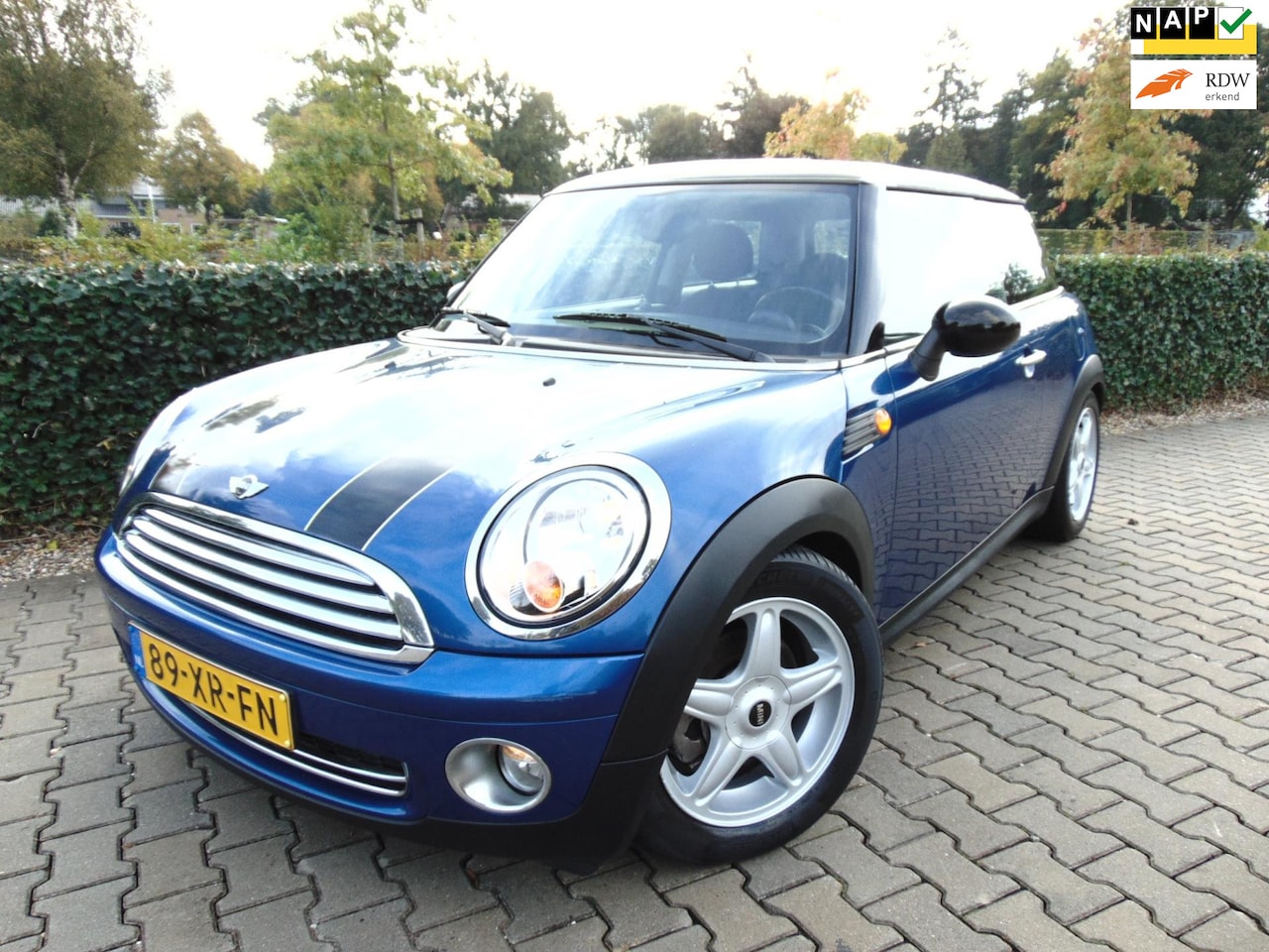 MINI Cooper - Mini 1.6 Chili , Airco / Elec.Pakket / Half-Leder / Isofix / Lm Velgen. - AutoWereld.nl