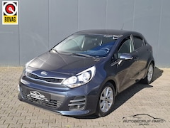 Kia Rio - 1.4 CVVT DynamicLine / NAV. / CRUISE. / CAMERA / AC / GARANTIE