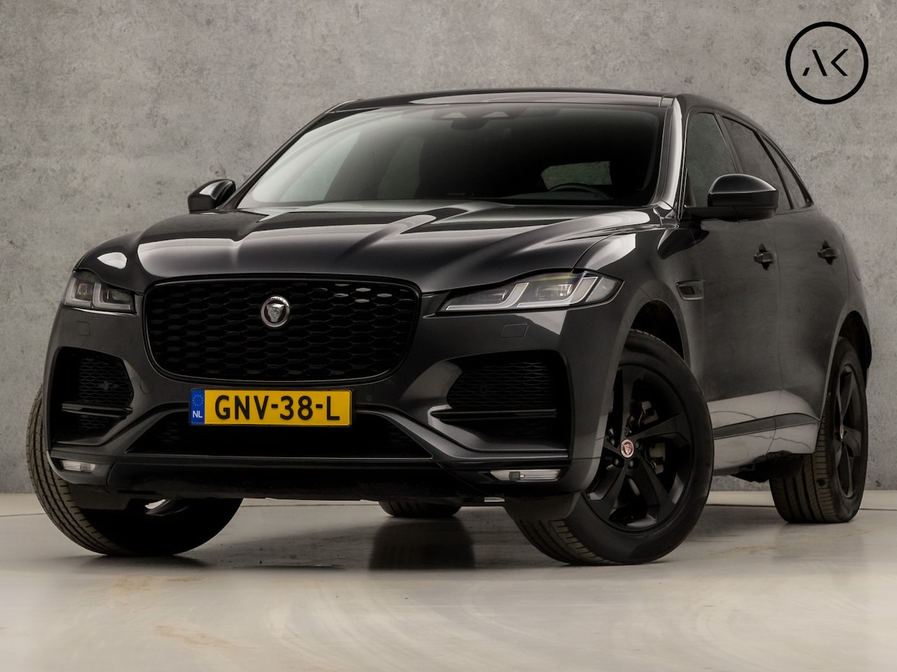 Jaguar F-Pace - 2.0 P400e PHEV R-Dynamic Black Pack 404Pk Automaat (APPLE CARPLAY, GROOT NAVI, MERIDIAN AU - AutoWereld.nl