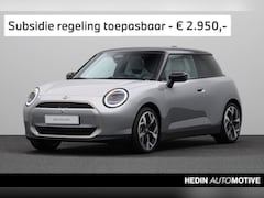 MINI Cooper - 3-deurs E | Favoured Trim | L Pakket | Dak- en spiegels in zwart | 18 Inch LM wielen