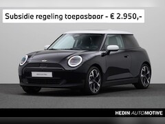 MINI Cooper - 3-deurs E | Classic Trim | L Pakket | Dak- en spiegels in wit | 18 Inch LM wielen