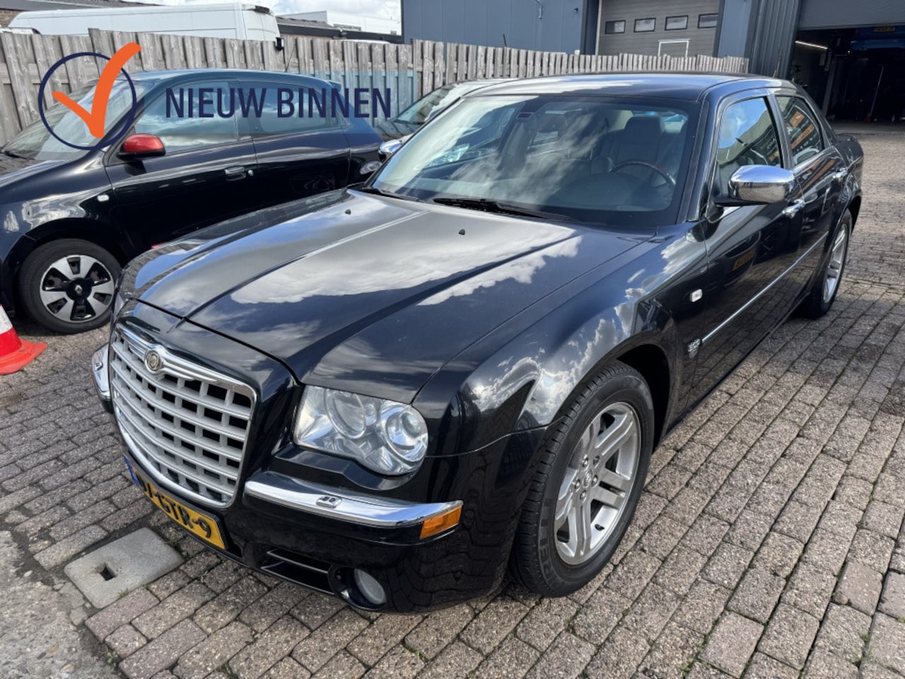 Chrysler 300C - 3.0 V6 CRD 3.0 V6 CRD - AutoWereld.nl