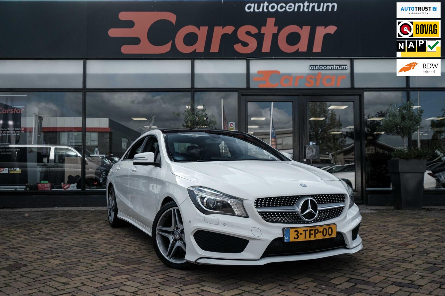 Mercedes-Benz CLA-Klasse - 200 Ambition|Pano|Cruise|Navi|Pdc - AutoWereld.nl