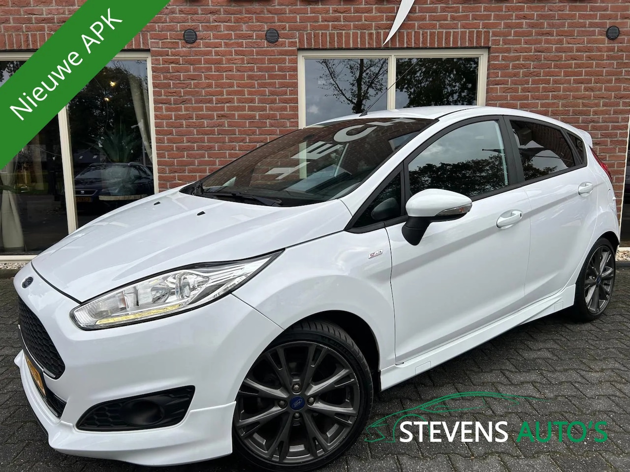 Ford Fiesta - 1.0 EcoBoost ST-Line 1.0 EcoBoost ST Line - AutoWereld.nl