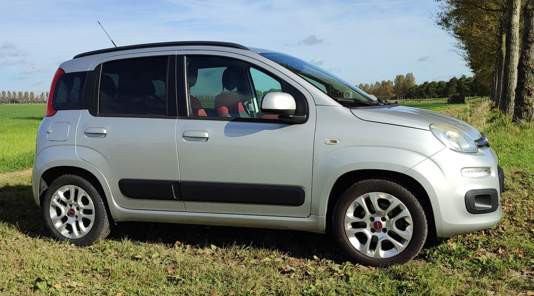 Fiat Panda - 0.9 TwinAir Lounge Turbo slechts 62.613 km! - AutoWereld.nl